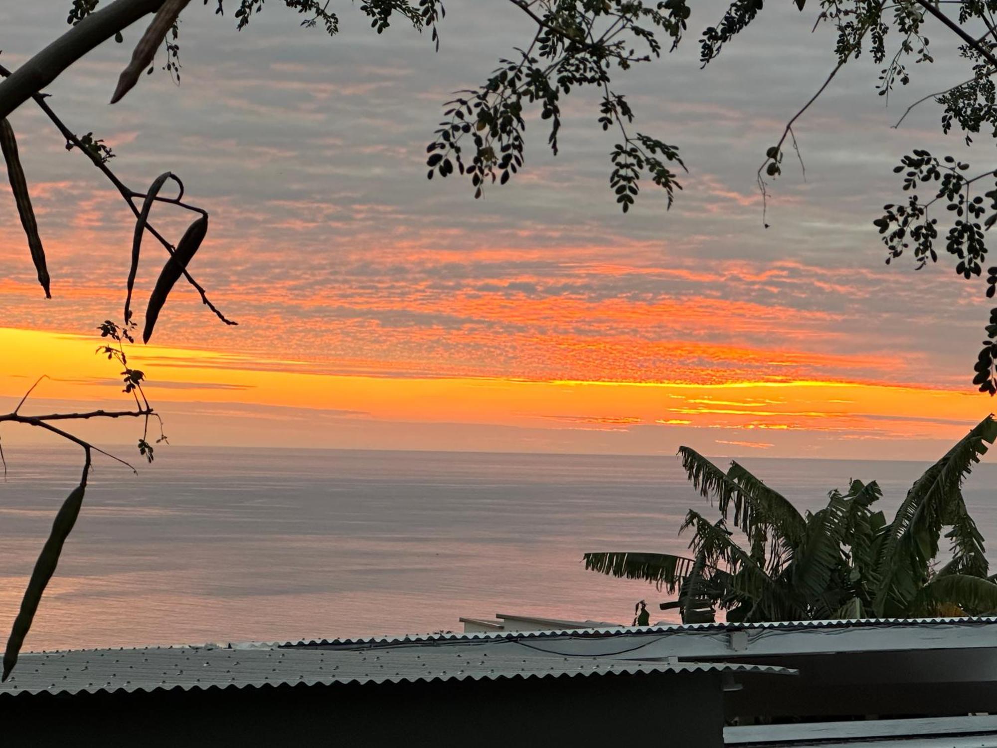 圣勒Maeva Sunset别墅 外观 照片